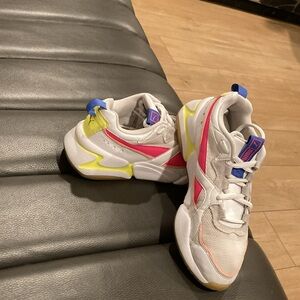 puma  Saldrini shoes size 8